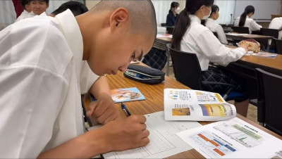 榊原先生生徒記入中②